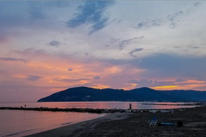 Casetta Romantica 50mq tra Versila e 5 Terre