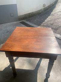 Tavolo legno noce 85x85x80(h)