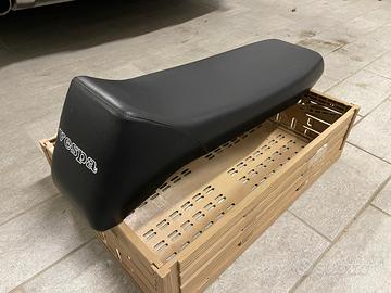 Sella sportiva GAMAN vespa 50 special 125 et3