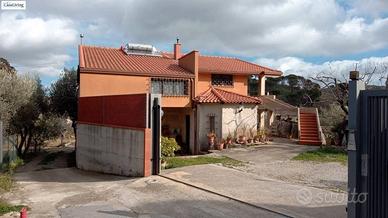 Bel.lissi.ma occa.sio.ne " entra e leggi"