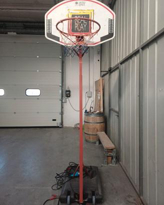 Canestro da basket mobile con tabellone e base