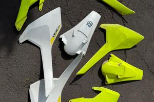 Plastiche husqvarna 2019