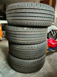 gomme 215/55 R17V