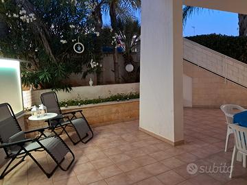 Gallipoli Villetta vista mare,giardino e comforts