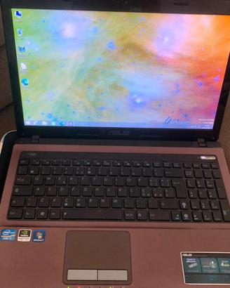 ASUS IntelCore i7 RAM 6GB schermo 17"