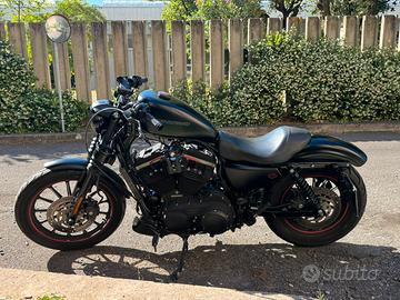 Harley-Davidson Sportster 883 Iron