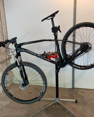 bici MTB Olympia taglia L  carbonio “29