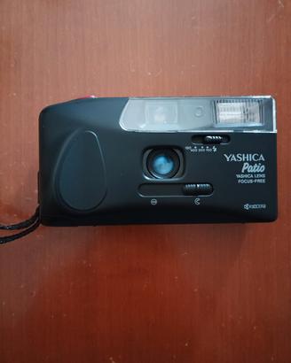 Fotocamera Yashica patio