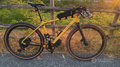 Gravel Adventure bike Finna