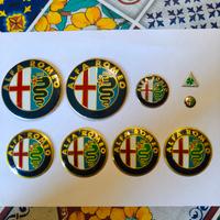 Nuovo Kit Loghi Adesivi Alfa Romeo Dorati 9 pezzi