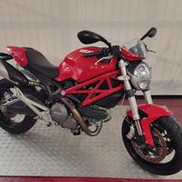 DUCATI Monster 696 PLUS