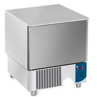 Svendita cucina e attrezzatura di sala