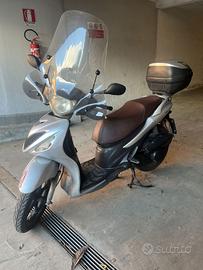 Suzuki Sixteen 125