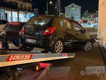Opel Corsa 1.2 GPL INCIDENTATA