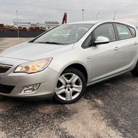 Opel Astra 1.7 CDTI 110CV 5 porte Cosmo