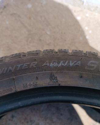 GOMME DA NEVE