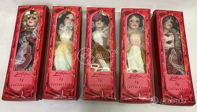 Lotto di 5 bambole decorative in porcellana