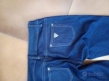 jeans aderenti