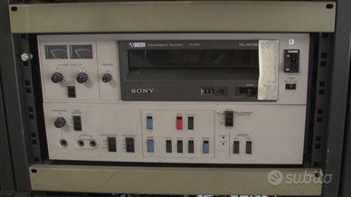 Videoregistratore VO 5630  U Matic Pal-Secam-NTSC