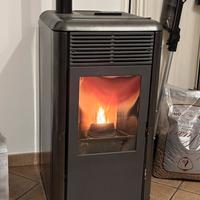Stufa pellet idro