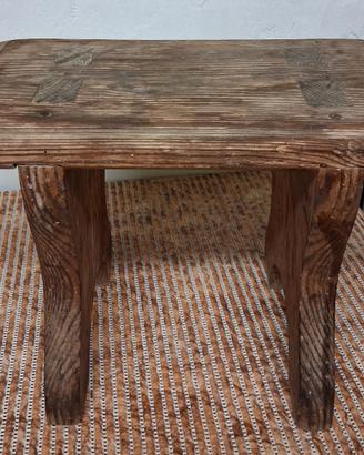 sgabello in legno vintage 