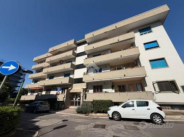 3 LOCALI A SALERNO