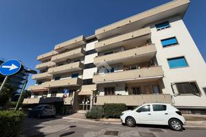 3 LOCALI A SALERNO