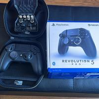Videogiochi Revolution PRO 5