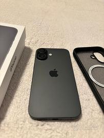 Iphone 17 come nuovo con apple care ed accessori