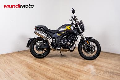 VOGE 525 ACX - 2023