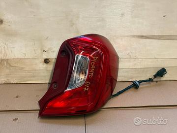 STOP FANALINO POSTERIORE DESTRO DX KIA PICANTO