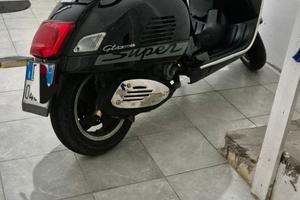 piaggio vespa gts 300 2010 