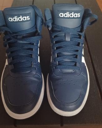 Scarpe adidas