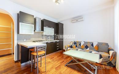 Appartamento a Milano Via dei Ciclamini 2 locali