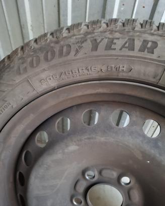 Gomme usate da neve