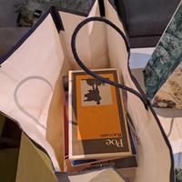 BARATTO 4 SACCHETTI DI LIBRI-MILANO