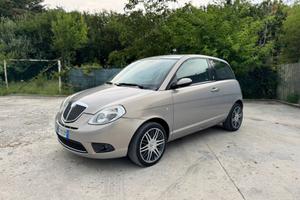 Lancia Ypsilon 1.3 MJT 90 CV Oro Giallo