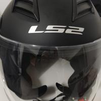Casco moto LS2 nero opaco.
