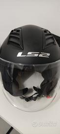 Casco moto LS2 nero opaco.