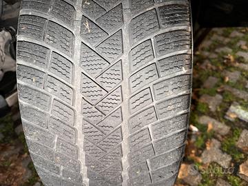 Gomme invernali 235 35 19