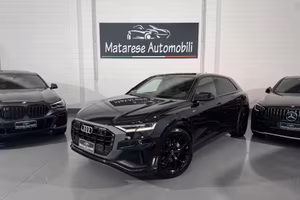 Audi Q8 S-Line Quattro 50 mhev tiptronic 3.0cc 286