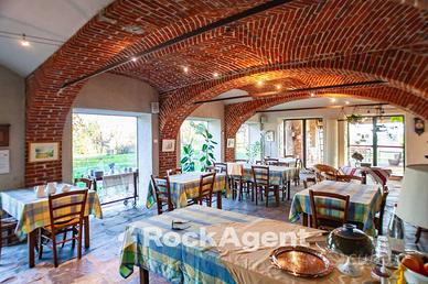 SPLENDIDO CASALE DEL 1700 RISTRUTTURATO