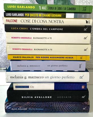 12 libri di autori italiani edizioni Rizzoli