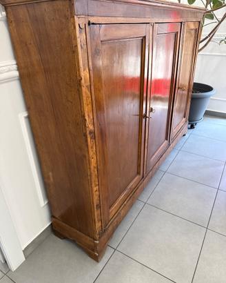 Credenza antica