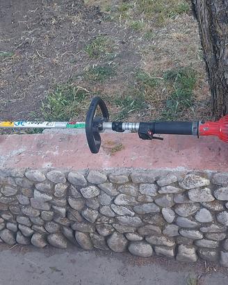 Efco 8220