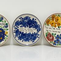 trio di piatti dipinti a mano