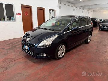 Peugeot 5008 2.0 HDi 163CV aut. Business TETTO PAN