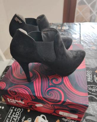 Stivaletti Trendy Too neri con tacco a spillo n.38