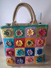 borsa handmade con motivi floreali nuova 