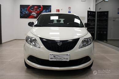 LANCIA YPSILON 1.0 HYBRID 70CV SILVER *2023